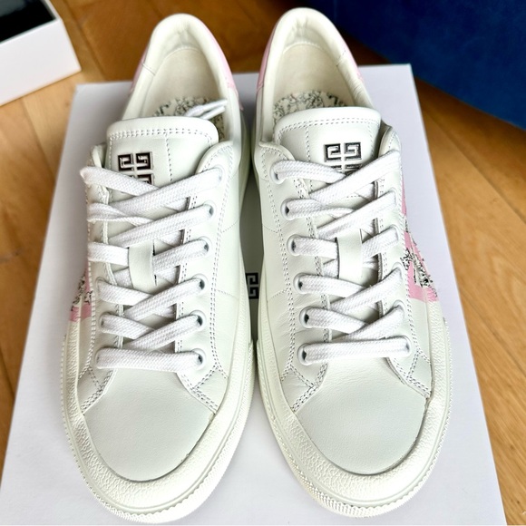 Givenchy x Disney 101 Dalmatians City Sport Sneaker in White/Pink Size 36 US6 - Picture 4 of 11
